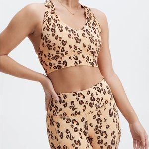 Fabletic on the go power hold high waisted leggings & midi impact sports bra